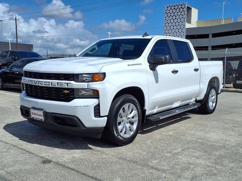 Used 2020 Chevrolet Silverado 1500 Custom w/ Custom Value Package RWD image 20