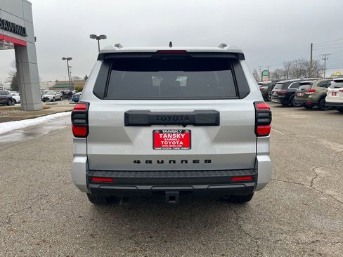 Certified 2025 Toyota 4Runner SR5 image 4