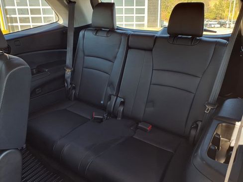 Used 2022 Honda Pilot Special Edition image 10