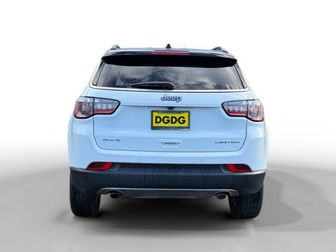 Used 2023 Jeep Compass Limited image 4