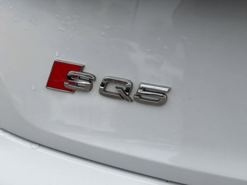 Certified 2024 Audi SQ5 Prestige image 24