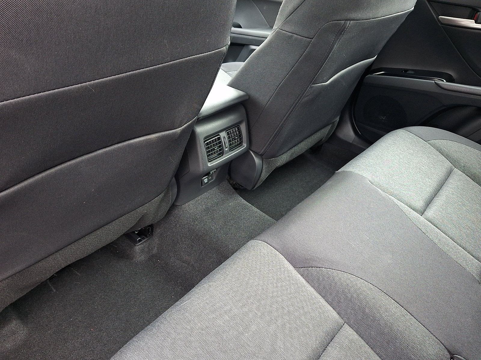 Used 2026 Toyota Camry LE w/ Convenience Package FWD image 11