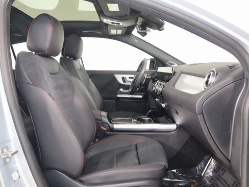 Used 2024 Mercedes-Benz GLA 35 AMG 4MATIC image 13