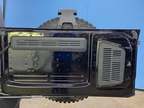 Used 2024 Ford Bronco Wildtrak image 42