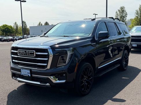 Used 2025 GMC Yukon Elevation AWD/4WD image 4