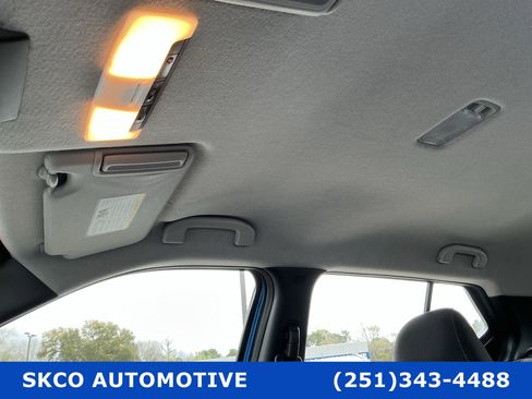 Used 2022 Nissan Kicks SR image 26