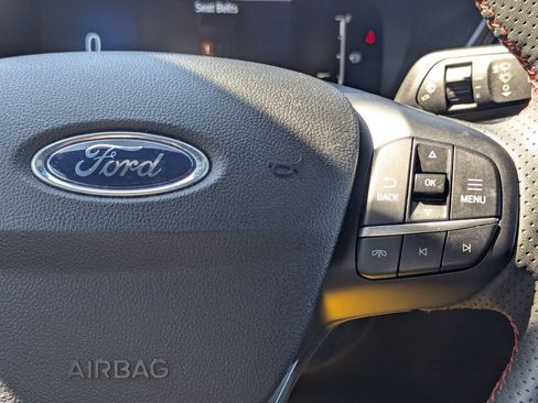 Used 2023 Ford Escape ST-Line w/ Tech Pack #1 AWD/4WD image 16