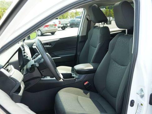 Used 2024 Toyota RAV4 XLE w/ Convenience Package AWD/4WD image 22
