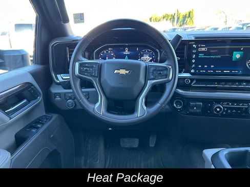 Used 2025 Chevrolet Silverado 2500 LT w/ Convenience Package AWD/4WD image 18