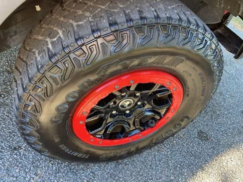 Used 2022 Ford Bronco Wildtrak image 18