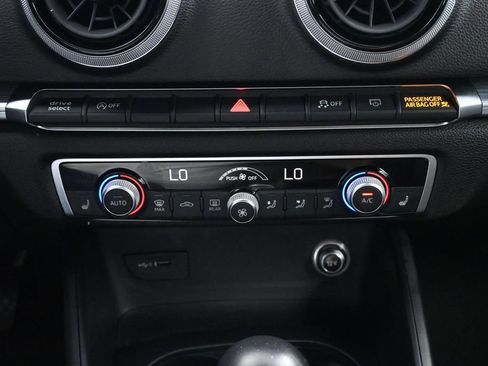 Used 2020 Audi A3 2.0T Premium FWD image 32