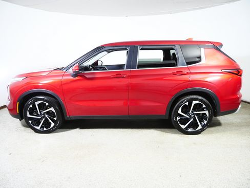 Used 2024 Mitsubishi Outlander SE FWD image 4