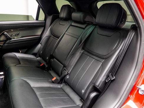 Used 2025 Land Rover Range Rover Sport SE AWD/4WD image 43