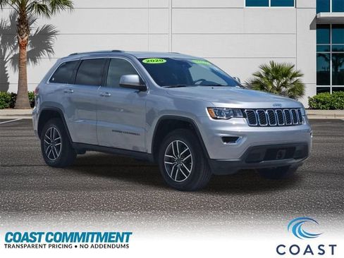Used 2020 Jeep Grand Cherokee Laredo w/ Laredo X Package RWD image 3