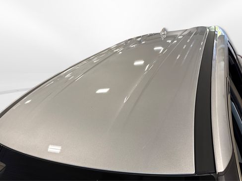 Used 2025 Nissan Rogue SV image 44