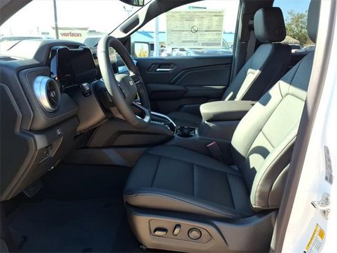 New 2026 Chevrolet Colorado LT w/ LT Convenience Package image 12