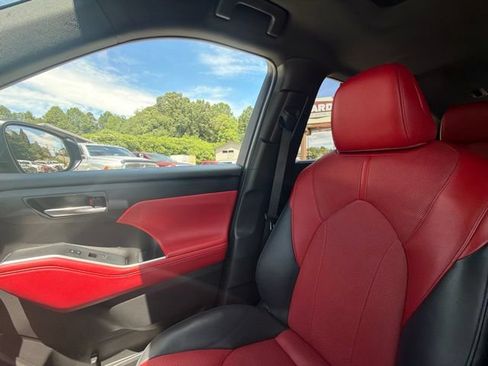 Used 2023 Toyota Highlander XSE AWD/4WD image 63