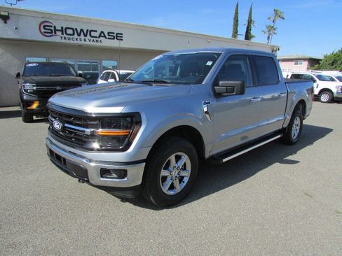Used 2025 Ford F150 XLT w/ Equipment Group 301A Standard AWD/4WD image 4
