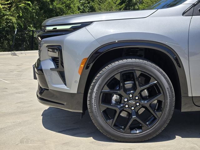 New 2026 Chevrolet Traverse RS w/ LPO, Floor Liner Package FWD image 7