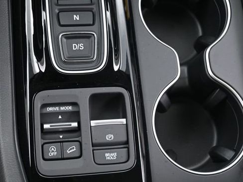 New 2026 Honda Pilot Touring image 18