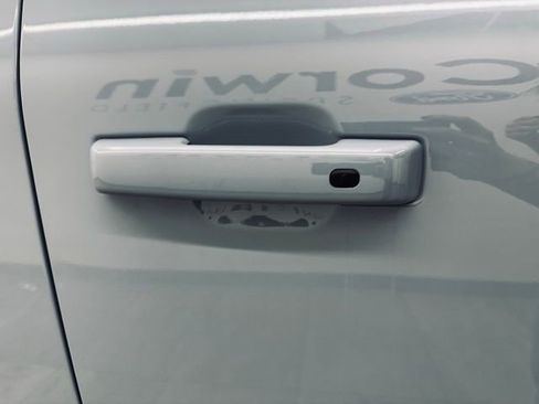 New 2026 Ford F250 Platinum image 12