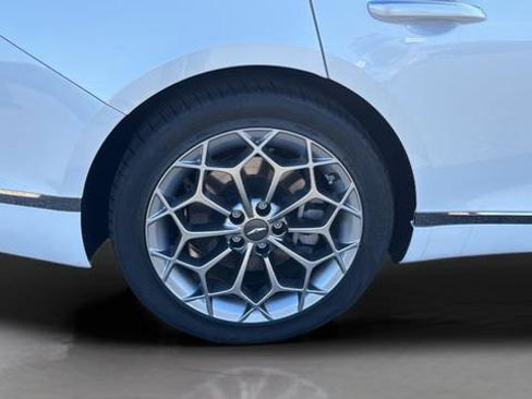 Used 2022 Genesis G80 2.5T w/ Prestige Package image 23