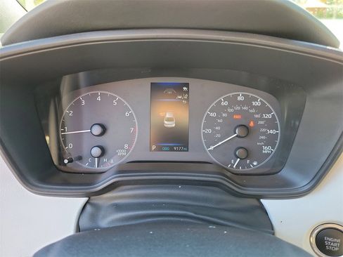 Used 2024 Toyota Corolla SE image 21