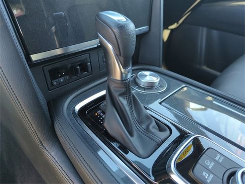 Certified 2023 Nissan Armada SL w/ Midnight Edition Package image 35