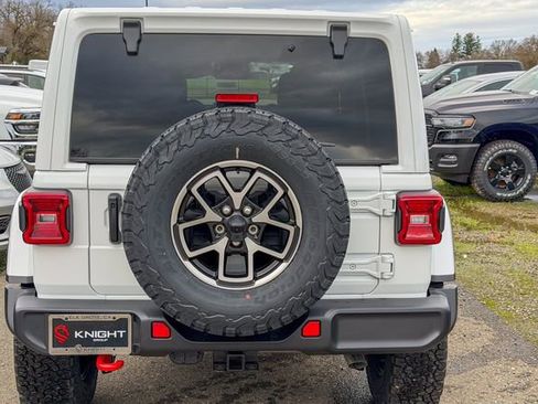 New 2026 Jeep Wrangler Unlimited Rubicon w/ Technology Group image 11