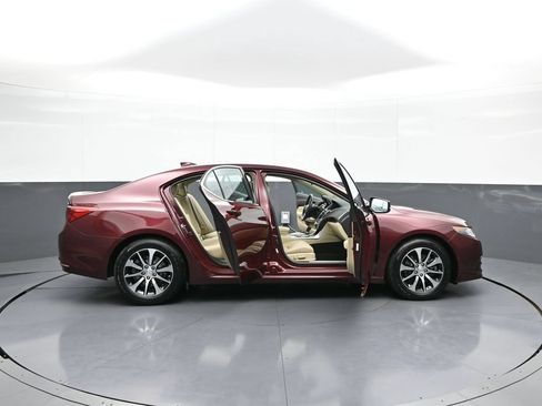Used 2015 Acura TLX w/ Technology Package FWD image 41