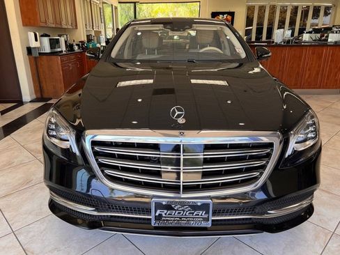 Used 2019 Mercedes-Benz S 560 4MATIC Sedan image 2