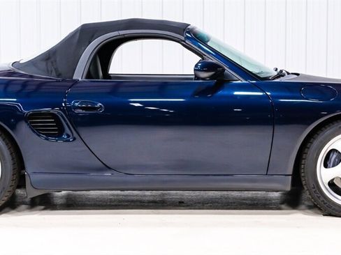 Used 1998 Porsche Boxster RWD image 9