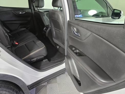 Used 2023 Chevrolet Blazer Premier AWD/4WD image 13