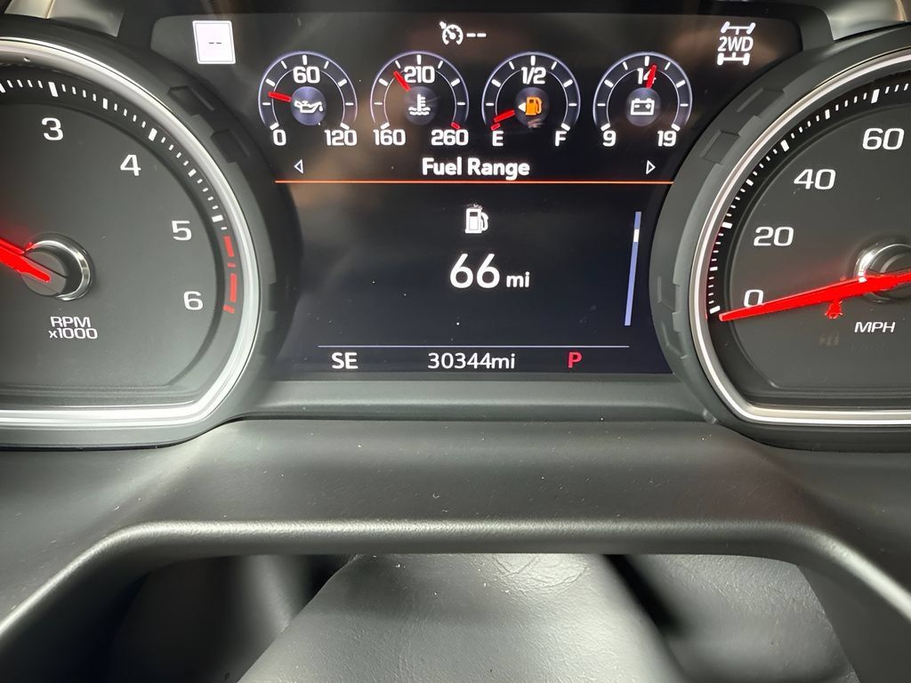 Used 2021 Chevrolet Suburban High Country AWD/4WD image 43