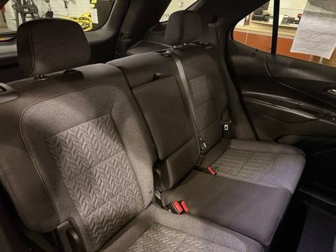 Used 2023 Chevrolet Equinox LT AWD/4WD image 25