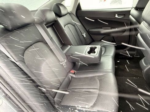 Used 2020 Kia Optima SE image 36