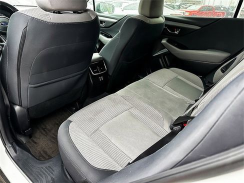 Used 2023 Subaru Outback Premium image 25