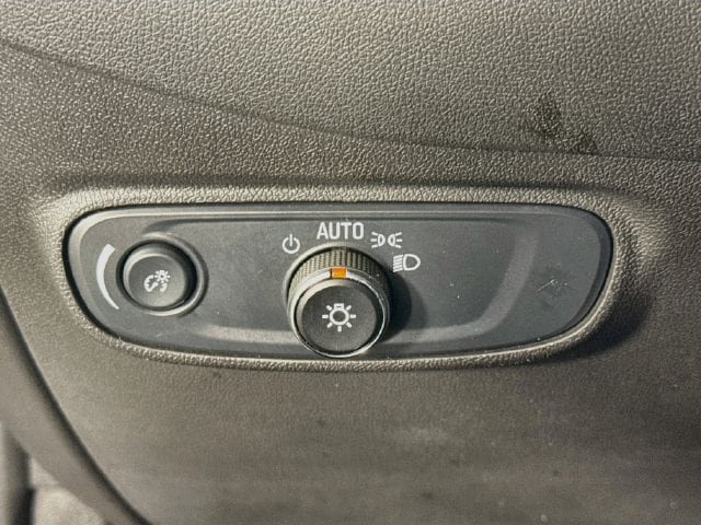 Used 2024 Chevrolet Equinox LT AWD/4WD image 10