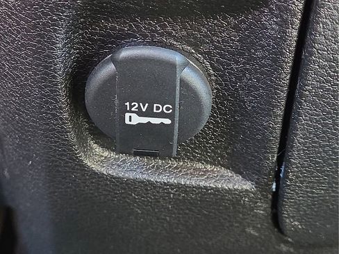 Used 2024 RAM 1500 Classic Warlock image 27