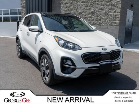 Used 2020 Kia Sportage EX w/ Option Group 15 AWD/4WD image 1