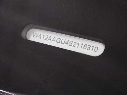 New 2025 Audi Q5 Premium Plus image 40