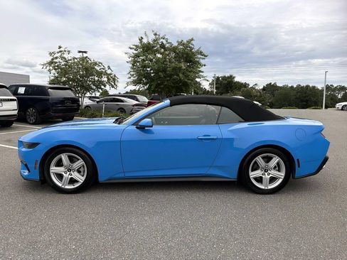 Used 2026 Ford Mustang Premium RWD image 2