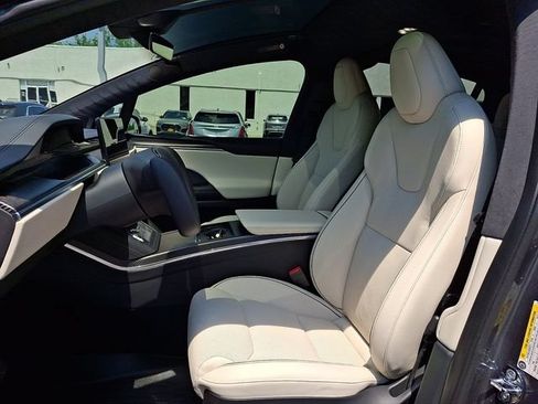 Used 2022 Tesla Model X Plaid AWD/4WD image 15