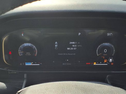 Used 2022 Jeep Wagoneer Series II w/ Convenience Group I AWD/4WD image 17
