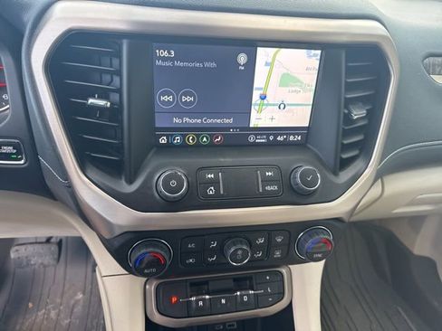 Used 2023 GMC Acadia Denali w/ Denali Ultimate Package image 28