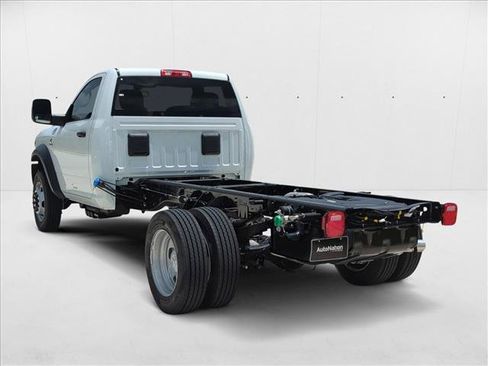 New 2024 RAM 5500 Tradesman image 9