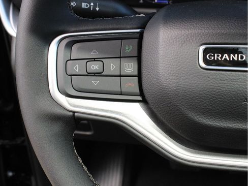 New 2026 Jeep Grand Wagoneer Limited AWD/4WD image 15