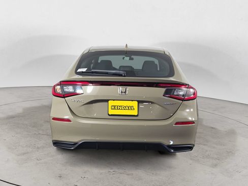 Used 2025 Honda Civic Sport image 6