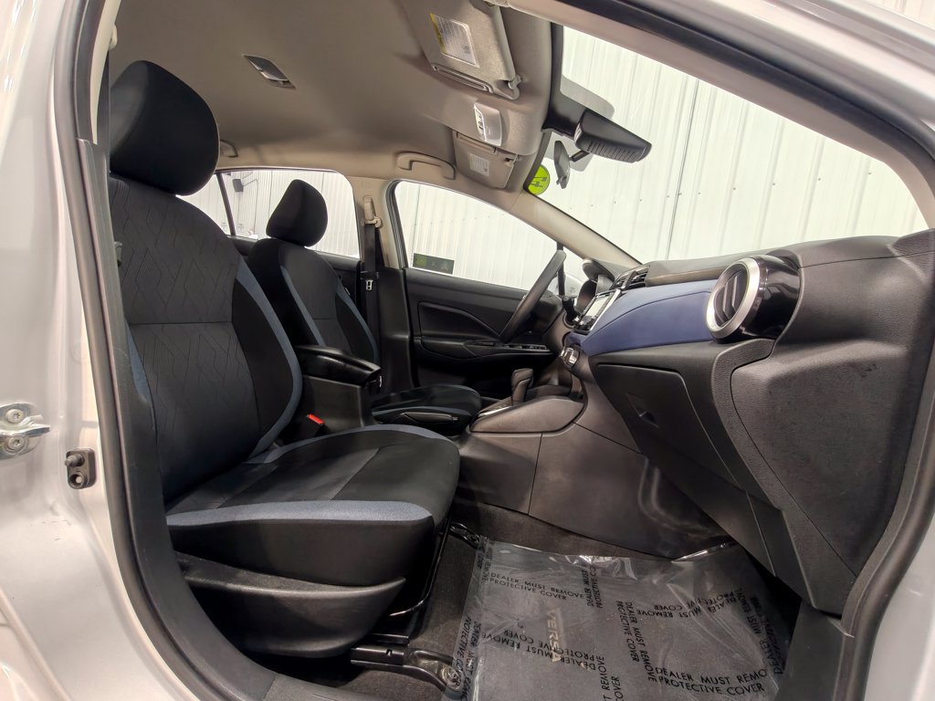 Used 2024 Nissan Versa SV FWD image 19