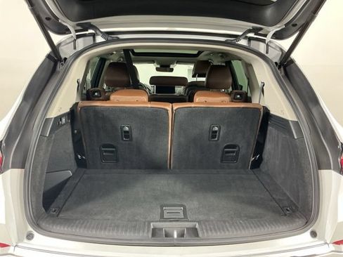 Used 2023 Acura MDX SH-AWD w/ Technology Package image 29